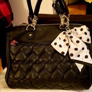 New Betsy Johnson med size purse black &white bow